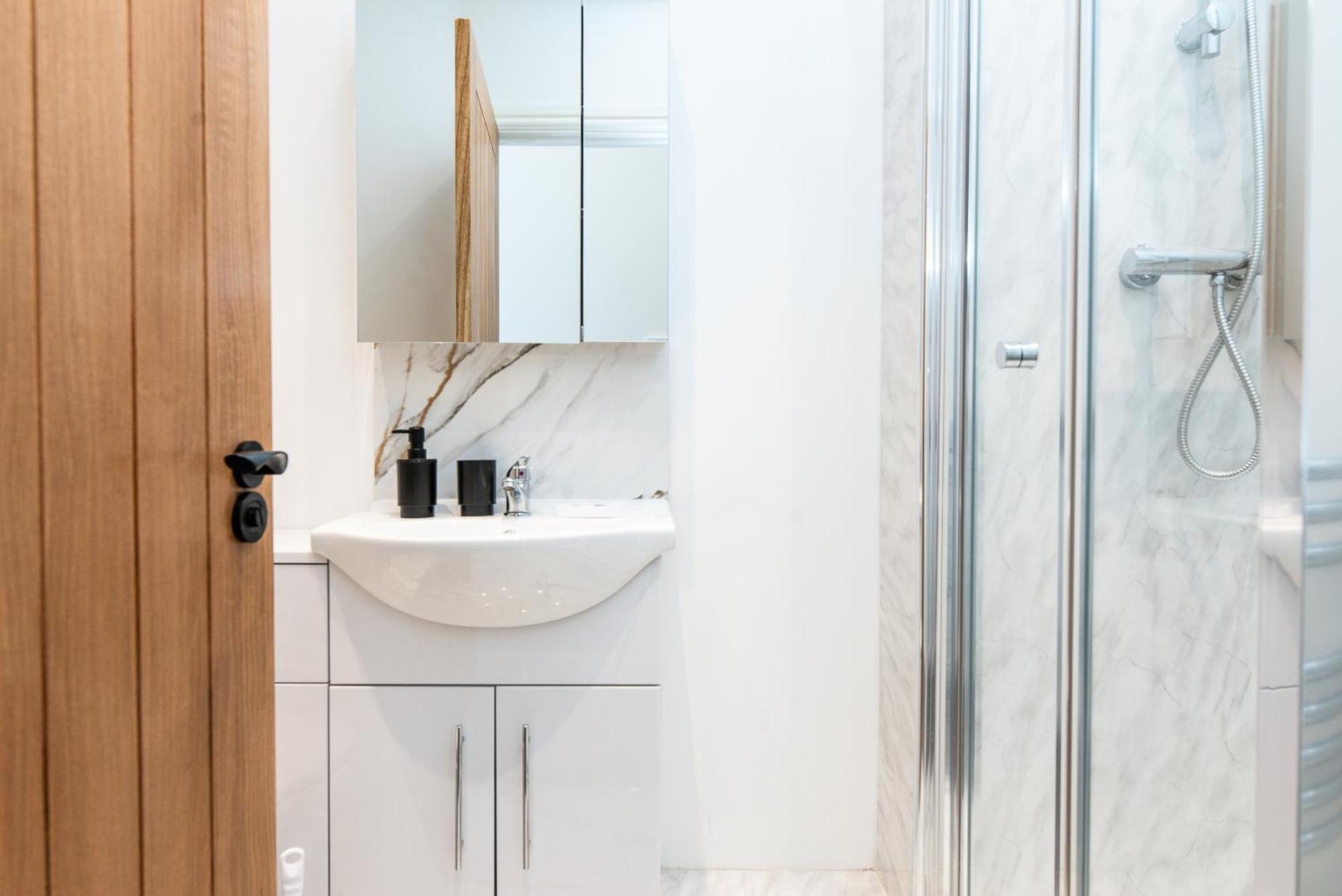 נוטינגהאם Deluxe 2 Bedroom Apartment In City Centre מראה חיצוני תמונה